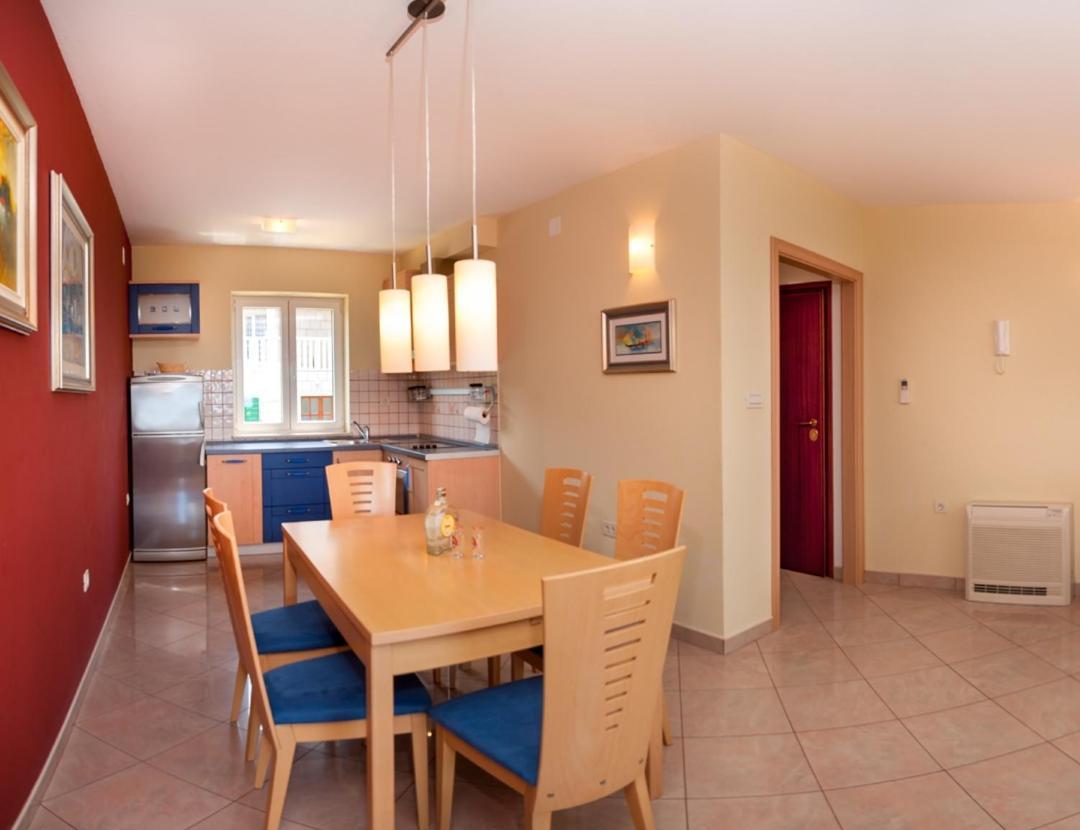 Apartments By The Sea Postira, Brac - 15242 Room photo